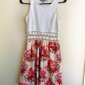 BAILEY BLUE FLORAL SUN DRESS SZ M